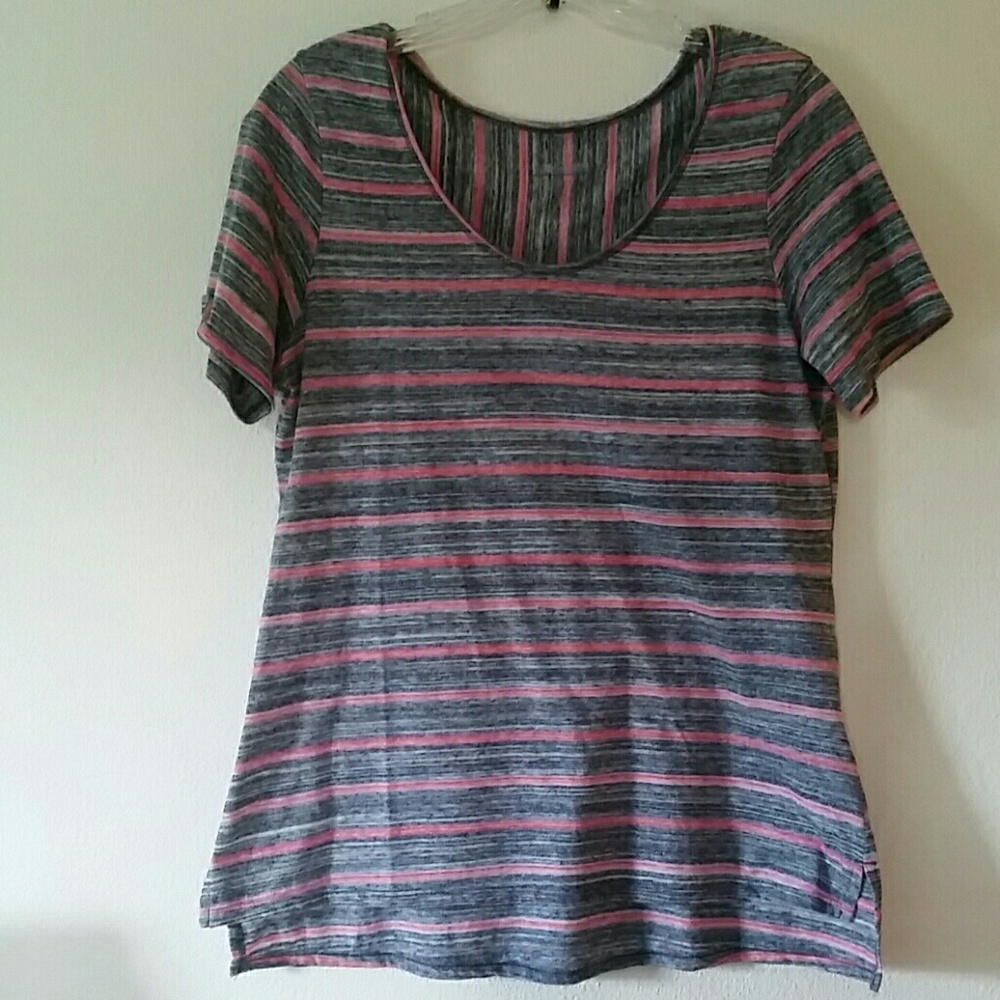 Columbia tee shirt
